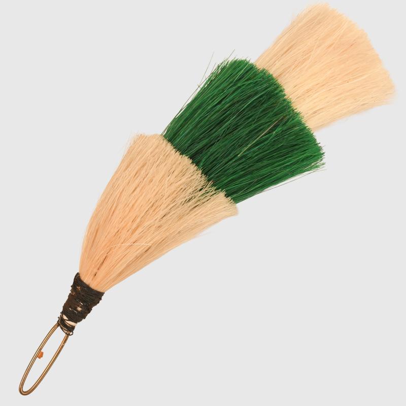 BRITISH VICTORIAN BUSBY HACKLE.