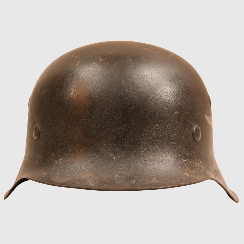 GERMAN WWII LUFTWAFFE M.42 COMBAT HELMET.