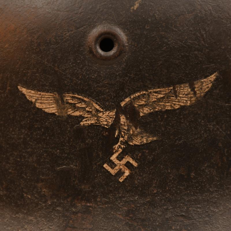 GERMAN WWII LUFTWAFFE M.42 COMBAT HELMET.