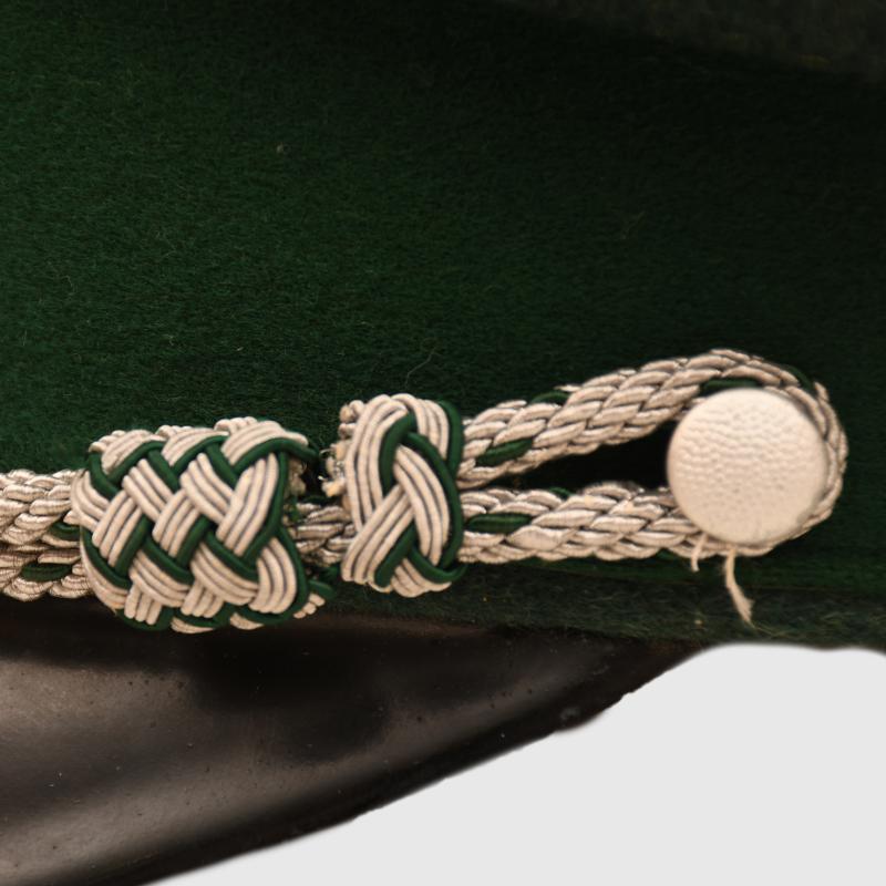 GERMAN WWII CUSTOMS OFFICIAL VISOR CAP.