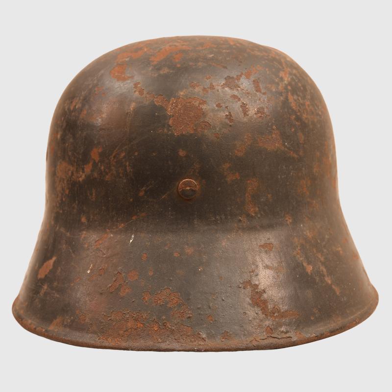 GERMAN WWII M16 DOUBLE DECAL POLICE HELMET.