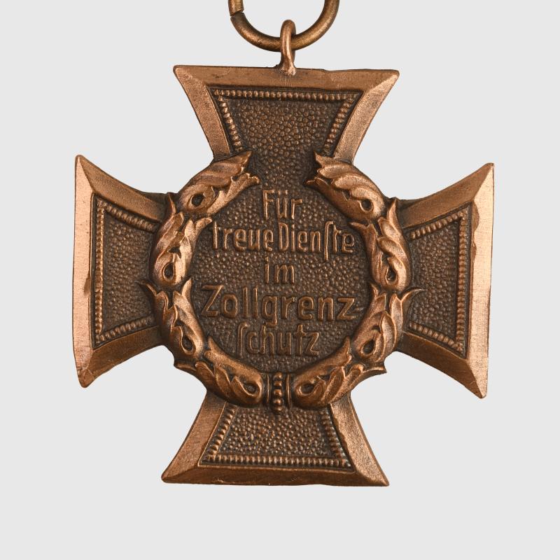 GERMAN WWII CUSTOMS SERVICE LONG SERVICE AND GOOD CONDUCT MEDAL.
