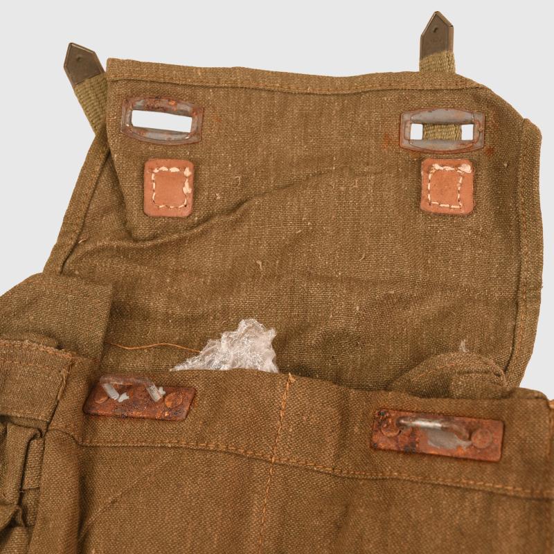 GERMAN WWII ARMY ENGINEERS THREE PART PACK SET.