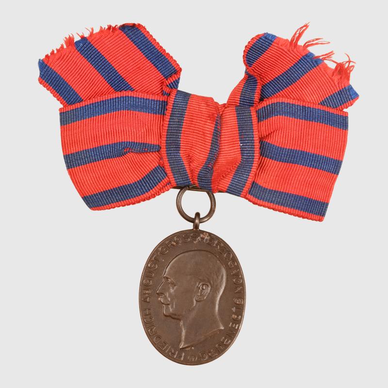 GERMAN WWI OLDENBURG WAR CROSS FOR WAR SERVICE FOR WOMEN