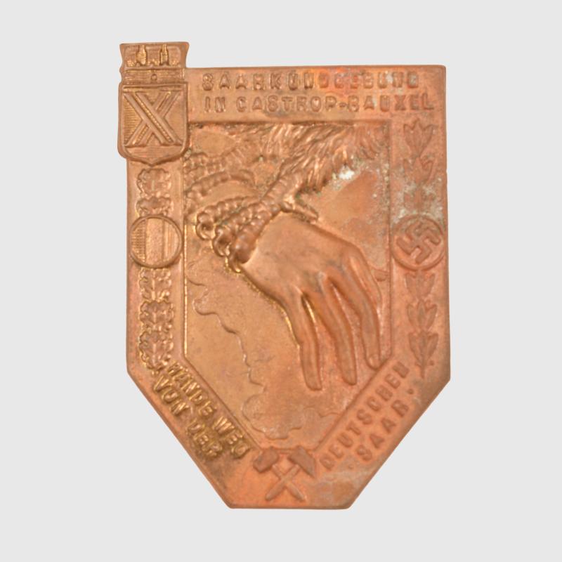 GERMAN WWII LARGE SAAR TINNY SHIELD SHAPED.