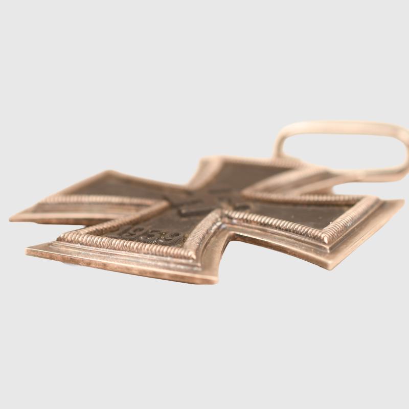 GERMAN WWII KNIGHT’S CROSS OF THE IRON CROSS.