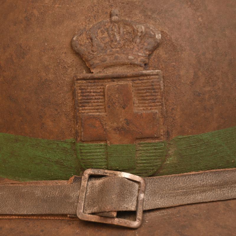 GREEK WWI TWO VERY SCARCE HELMETS OF WWI.