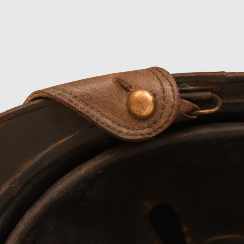 FRENCH WWI ACIER TROMPE CHASSEUR OFFICERS HELMET.