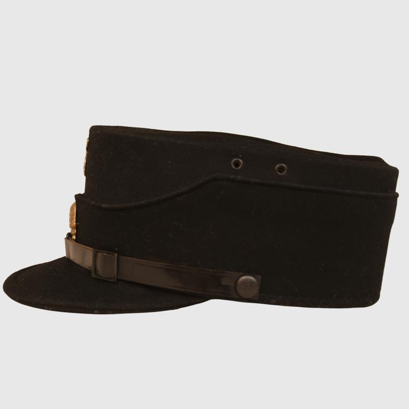 GERMAN WWII SS ENLISTED MANS KEPI.