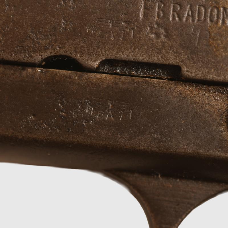 GERMAN POLISH WWII RADOM SEMI AUTOMATIC PISTOL.