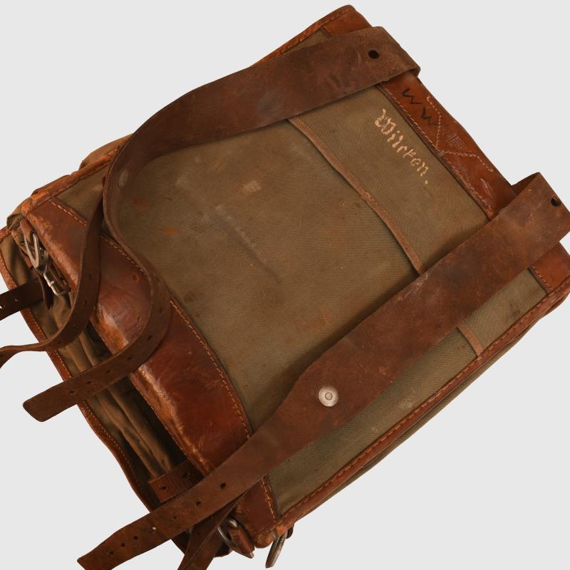 GERMAN WWII CANVAS SOLDIER’S BACK PACK.