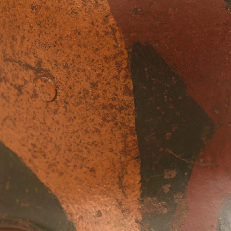 GERMAN WWI M16 CAMOUFLAGE TRENCH HELMET WITH UNIQUE STYLE OF CAMOUFLAGE.