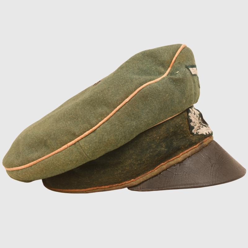 GERMAN WWII INFANTRY OFFICERS CRUSHER CAP.