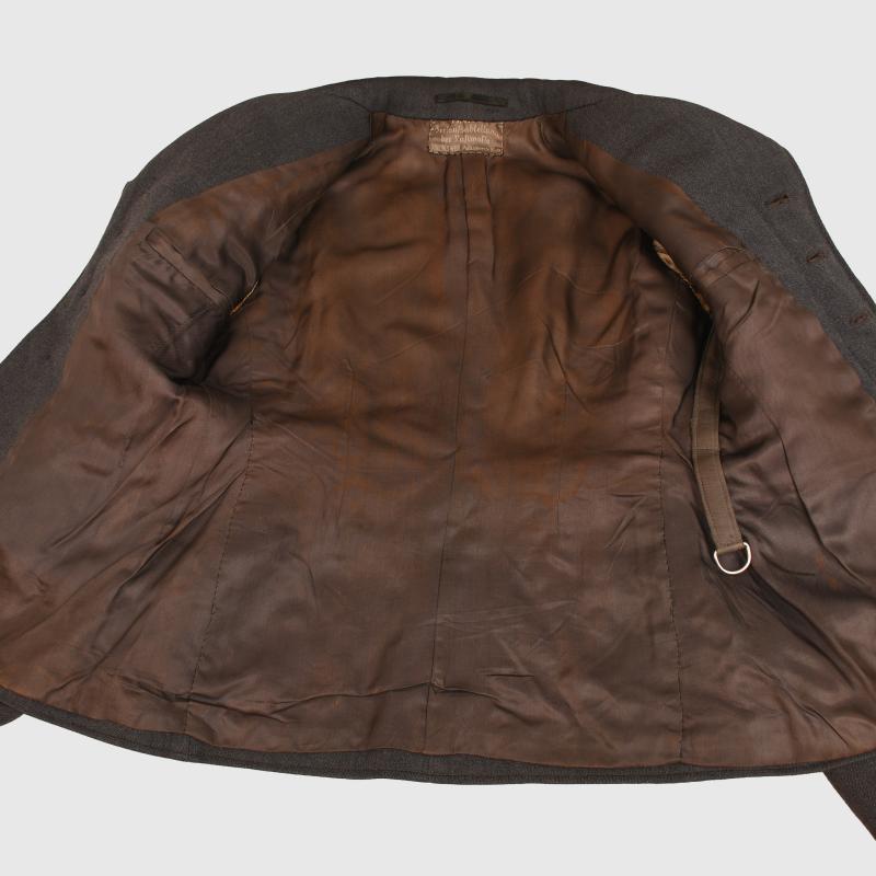 GERMAN WWII LUFTWAFFE FLYING OFFICERS BLOUSE.