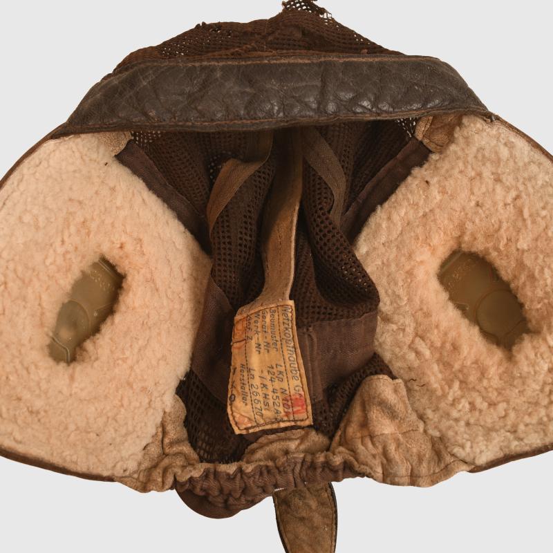 GERMAN WWII LUFTWAFFE SUMMER NETTING FLYING HELMET.
