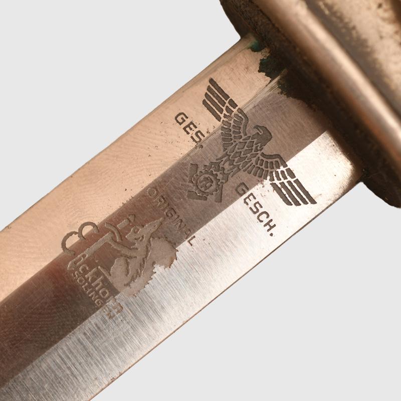 GERMAN WWII TENO OFFICERS DAGGER.