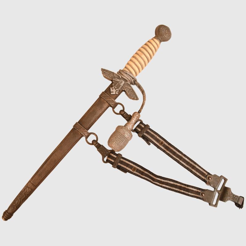 GERMAN WWII LUFTWAFFE 2ND PATTERN OFFICERS DAGGER.