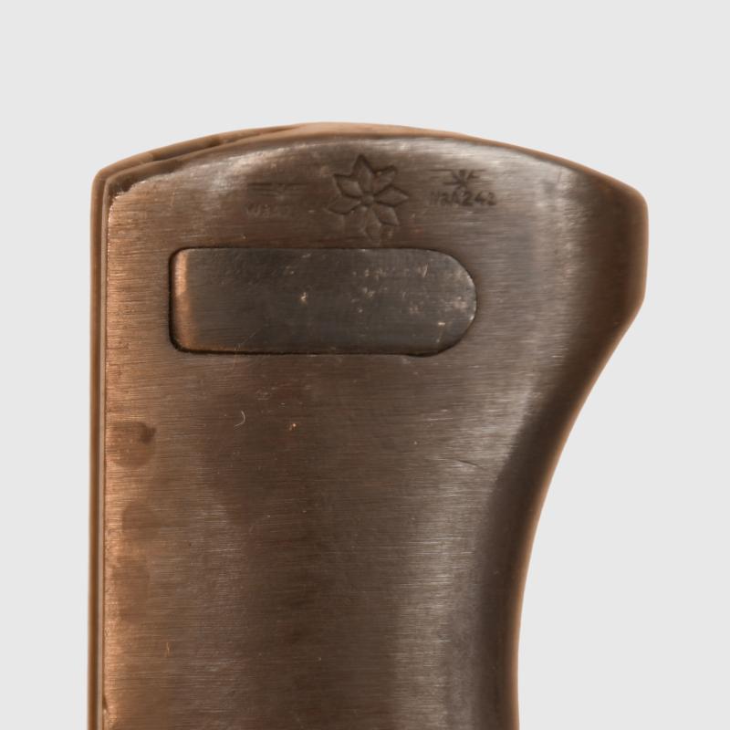 GERMAN WWII K/98 BAYONET WITH SIMPLIFIED FROG.