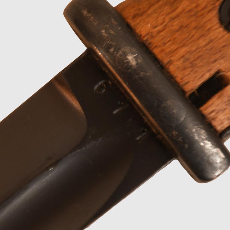 GERMAN WWII K/98 BAYONET WITH SIMPLIFIED FROG.