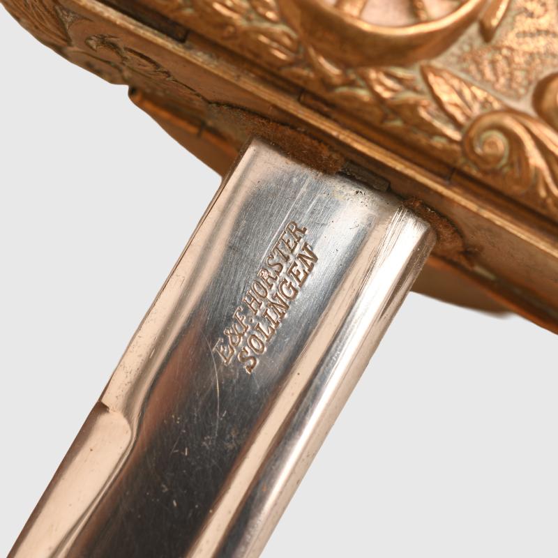 GERMAN WWII NAVY OFFICERS SWORD.