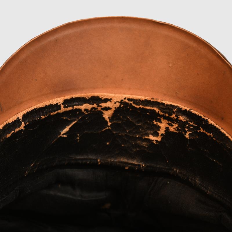 GERMAN WWI ARMY NCO VISOR CAP WITH CAMOUFLAGE CENTRE BAND.