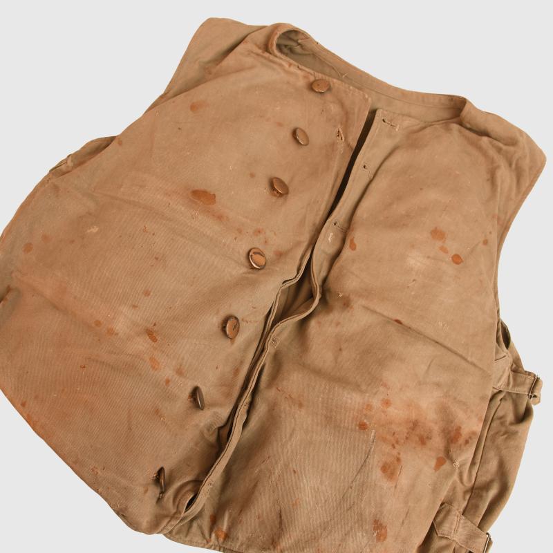 JAPANESE WWII SOLDIERS BODY ARMOUR.