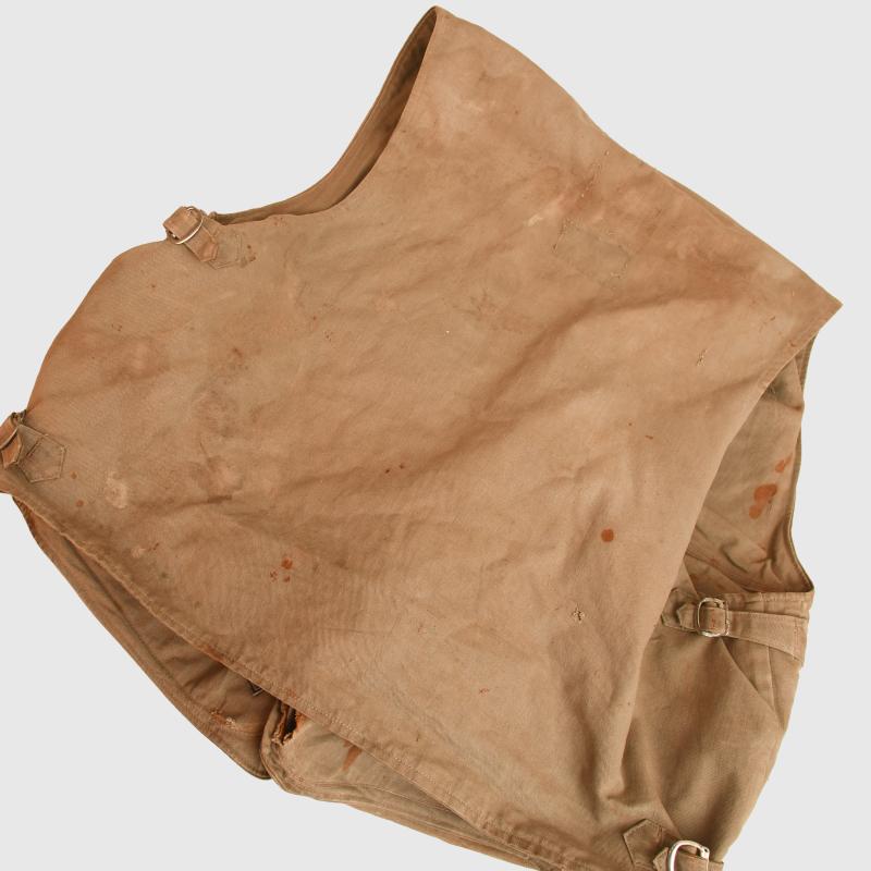 JAPANESE WWII SOLDIERS BODY ARMOUR.