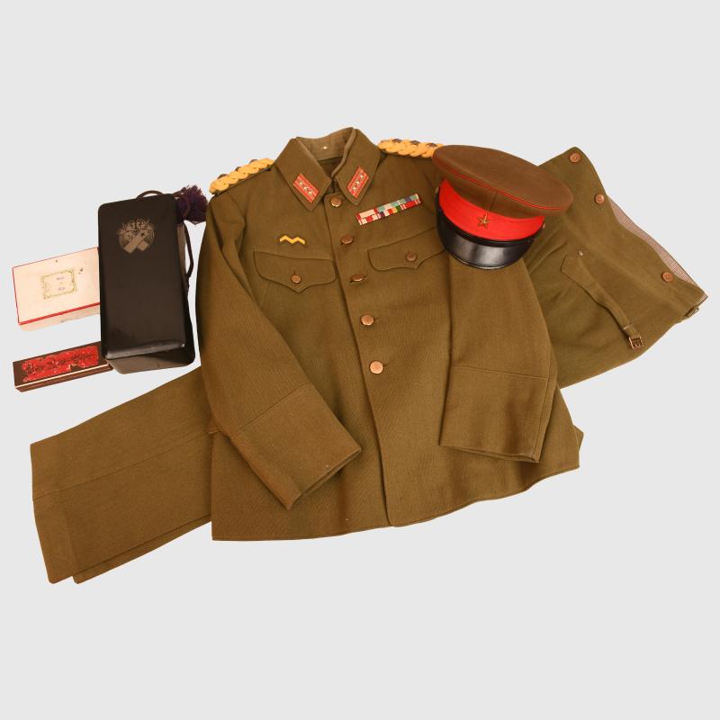 JAPANESE WWII FULL COLONEL’S TUNIC, TROUSERS, CAP AND AWARDS.