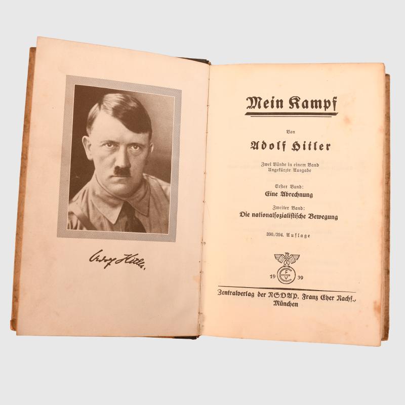 GERMAN WWII SS ALLGEMEINE PRESENTATION MEIN KAMPF AND ACCOMPANYING PRESENTATION CARD BOX.